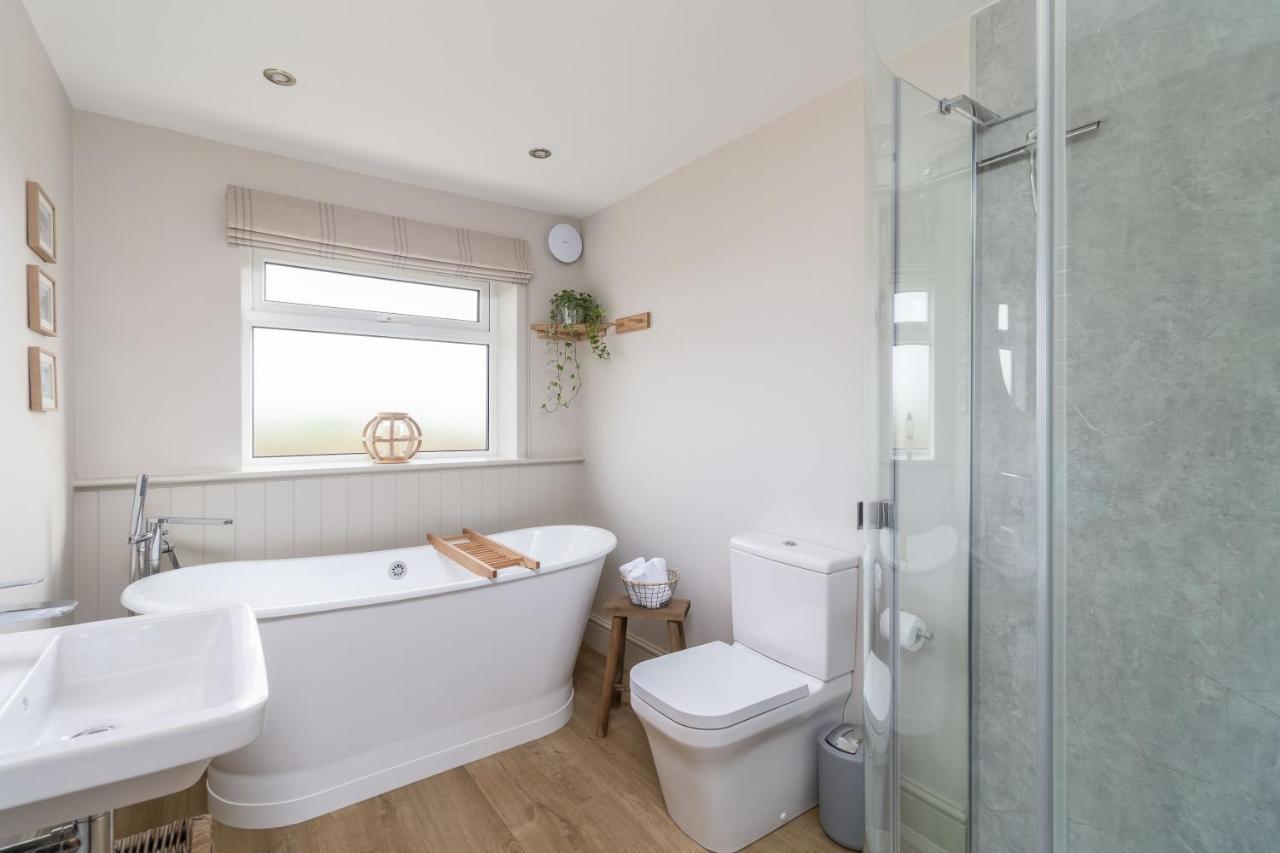 The View, Broxa - Luxury Lodge - Yorkshire Coast Scarborough Exterior foto